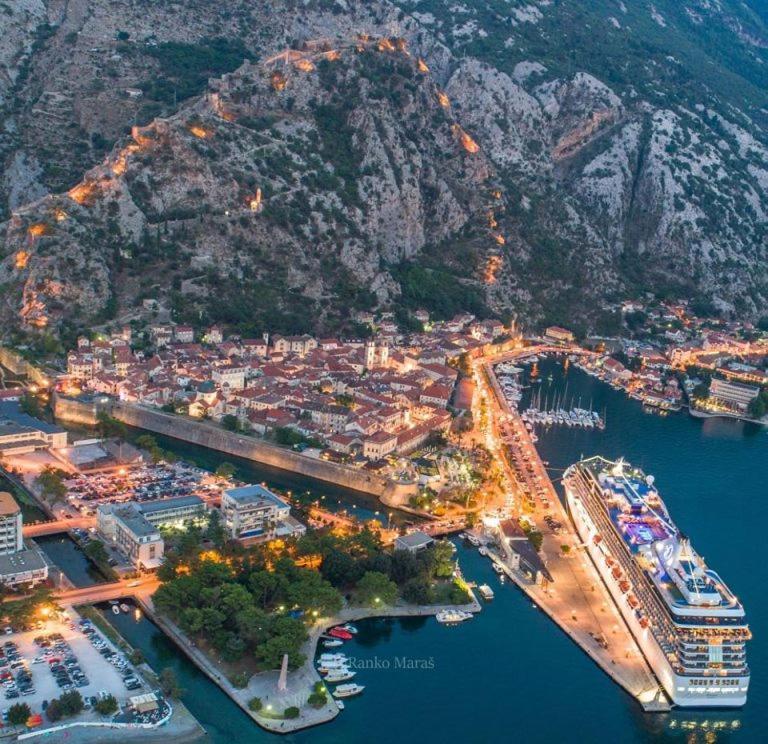 Villa Nikola Kotor Ngoại thất bức ảnh